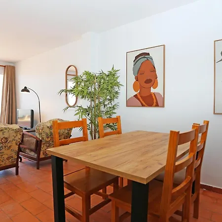 A06 - Seaview 1 Bed *